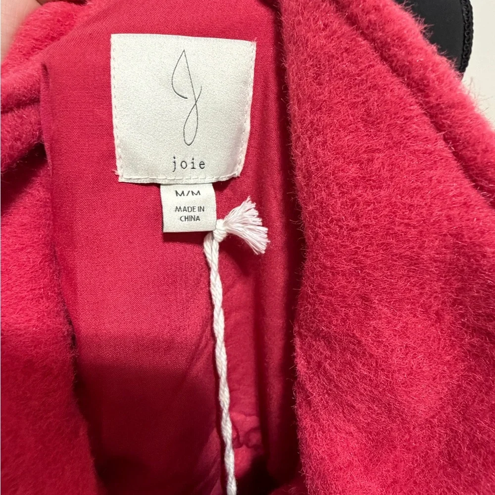 🔥SALE🔥NWT Joie Pink Teddy Jacket with Gold Buttons W2